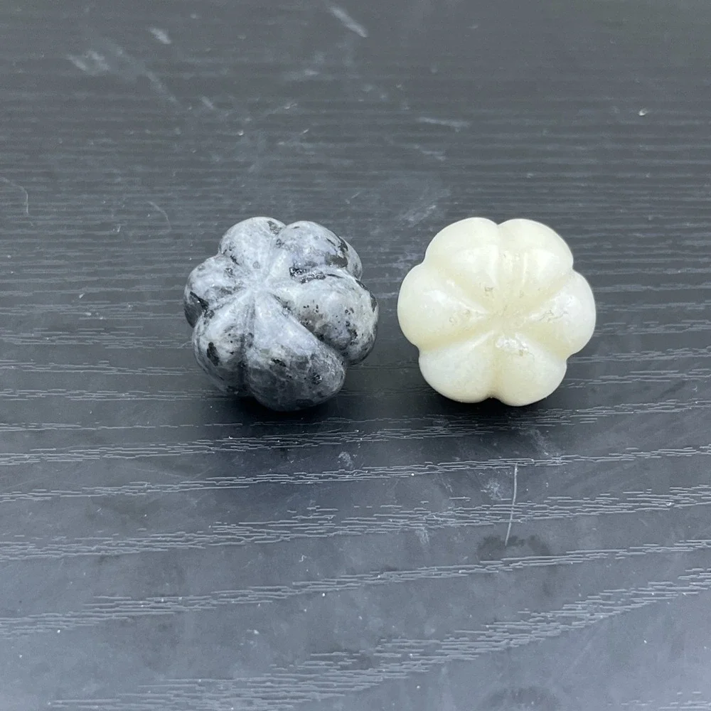 Lot of 2 Carved Pumpkin Figurines Black Labradorite & Zebra Jasper